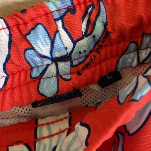 VINYARD VINES MEN’S SWIM SHORTS Floral Red Large Like New Drawstring Waistband - Picture 11 of 15